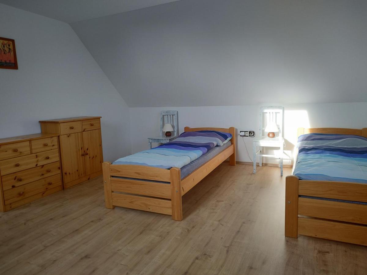 Apartman V Podkrovi Appartement Dobruška Buitenkant foto